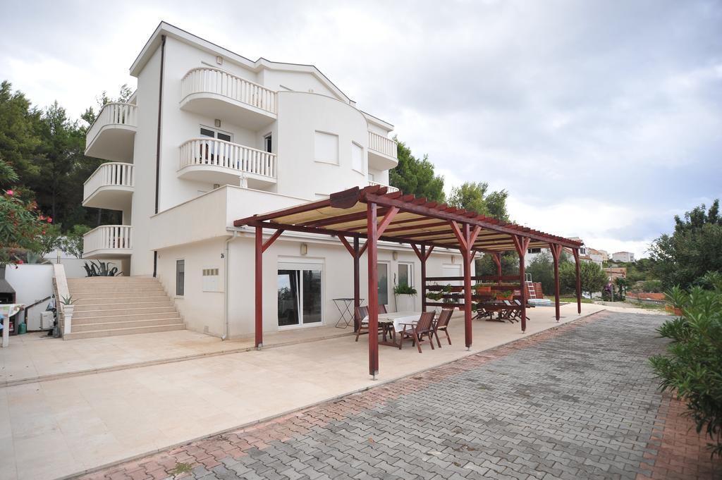 Villa Bianca Trogir Exterior foto