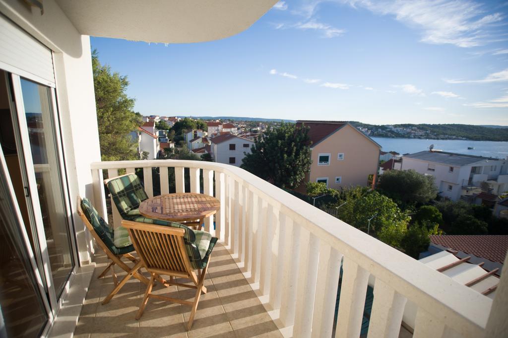 Villa Bianca Trogir Exterior foto